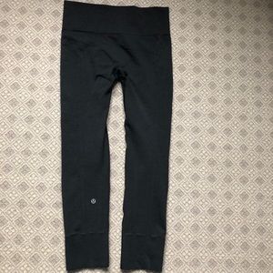 Lululemon wunder under ribbed size 6